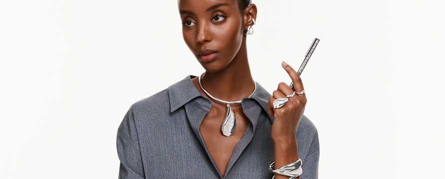 Necklaces & Pendants